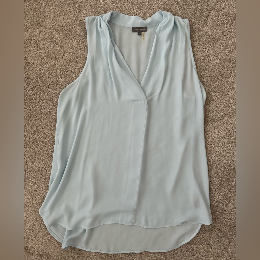 Vince Camuto / Medium
